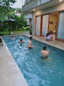 Villa di Lembang untuk Keluarga Besar Ada Kolam Renang 2
