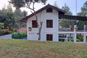 taman villa azalea 5